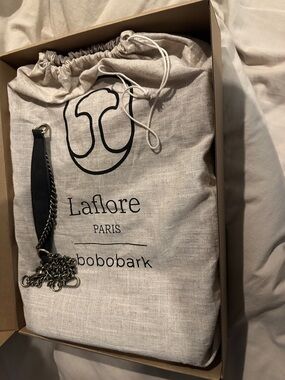 Laflore Paris Black backpack/Shoulder Bag with Chain Accent (extra) included.